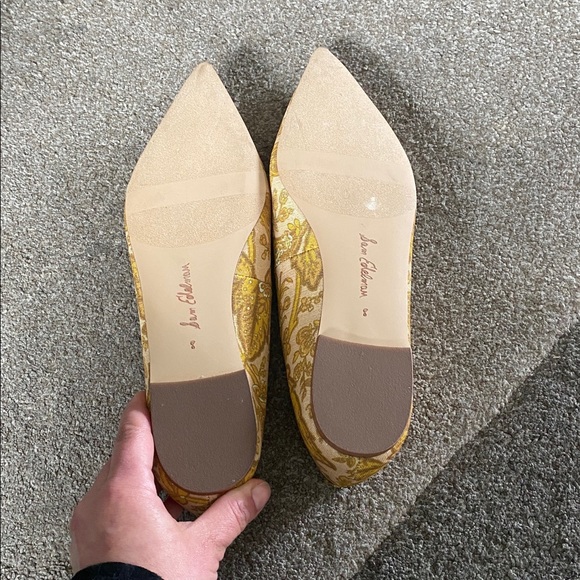 Sam Edelman Wanda pointed-toe flats in a tumeric motif brocade/jacquard fabric - Picture 4 of 4